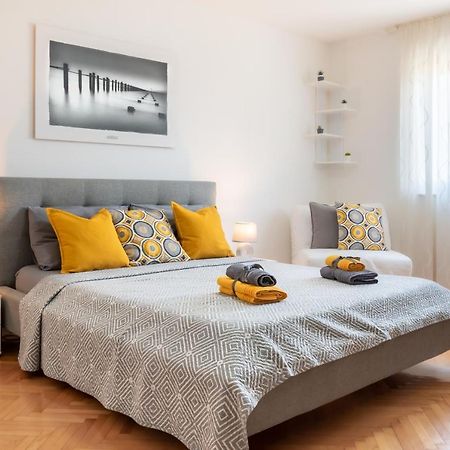 Apartment Dorrea Пула Екстер'єр фото