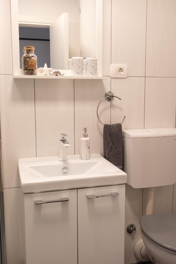 Apartment Dorrea Пула Екстер'єр фото